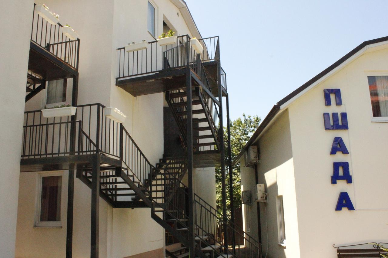 פיזונדה Hotel Pshada מראה חיצוני תמונה