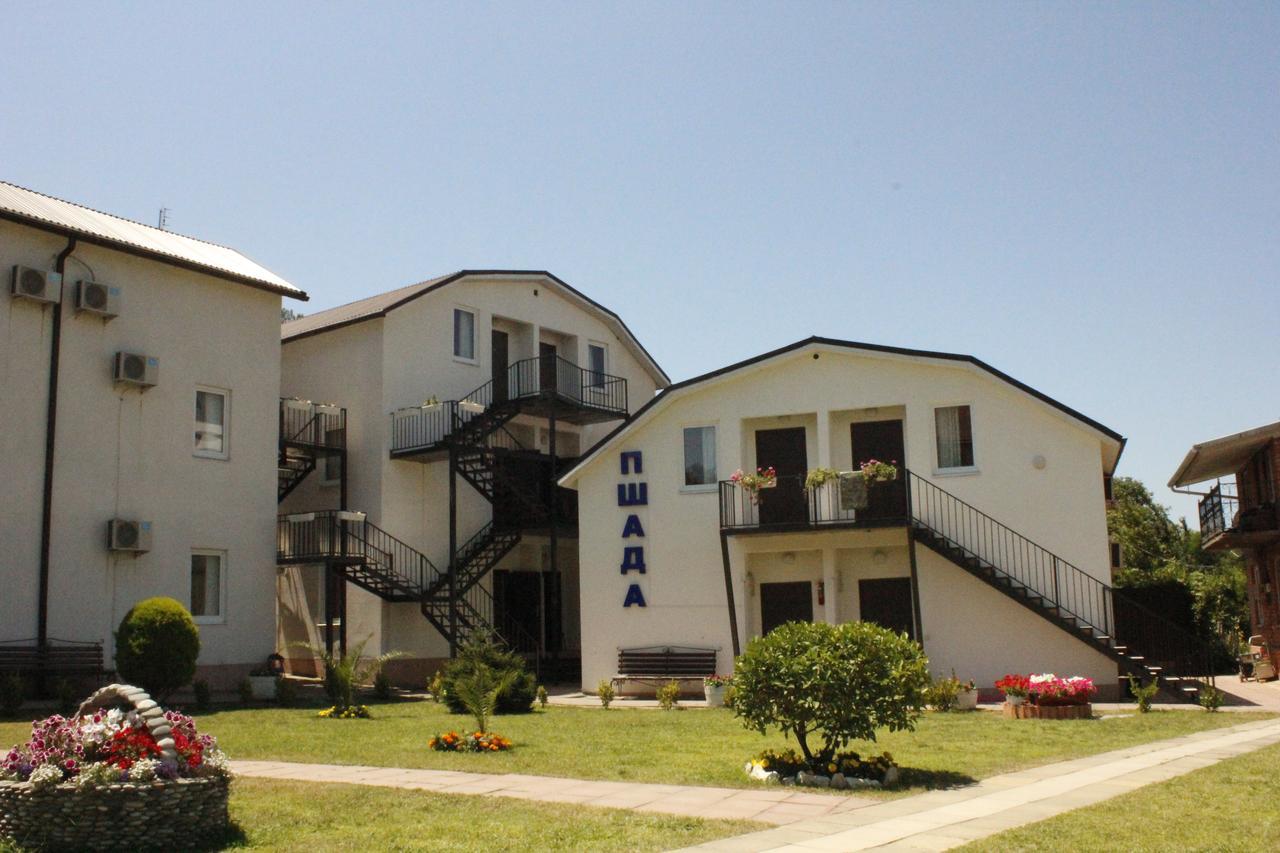 פיזונדה Hotel Pshada מראה חיצוני תמונה