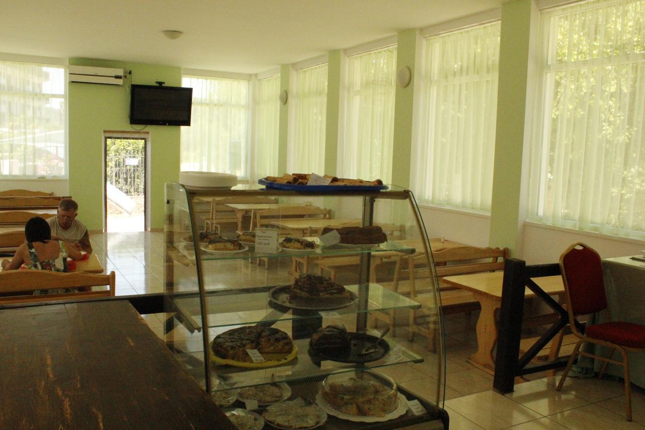 פיזונדה Hotel Pshada מראה חיצוני תמונה